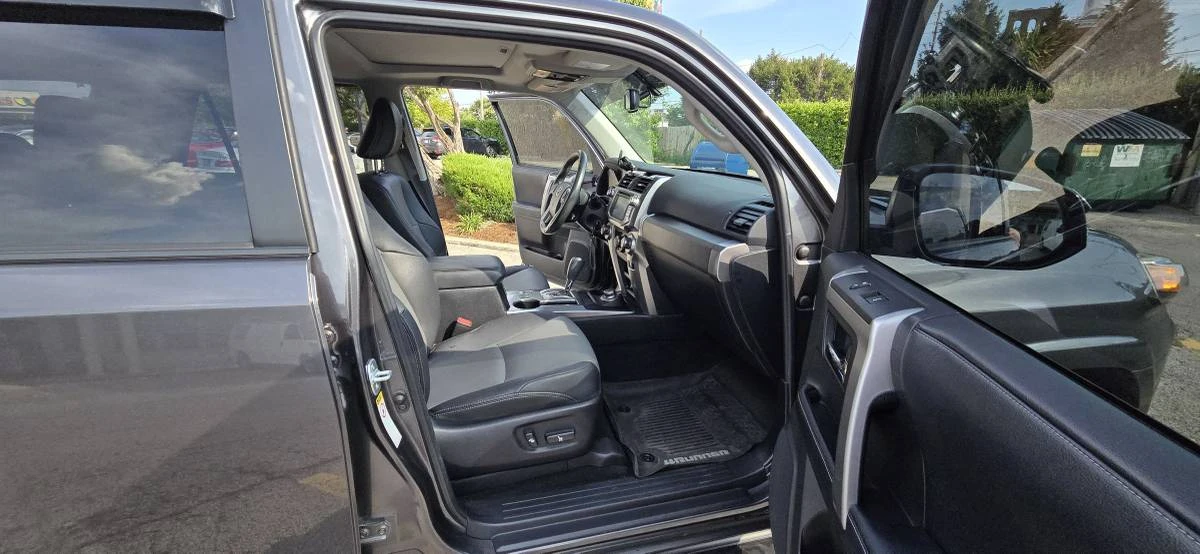 2019 Toyota 4Runner 5th Gen - Image 12 of 17