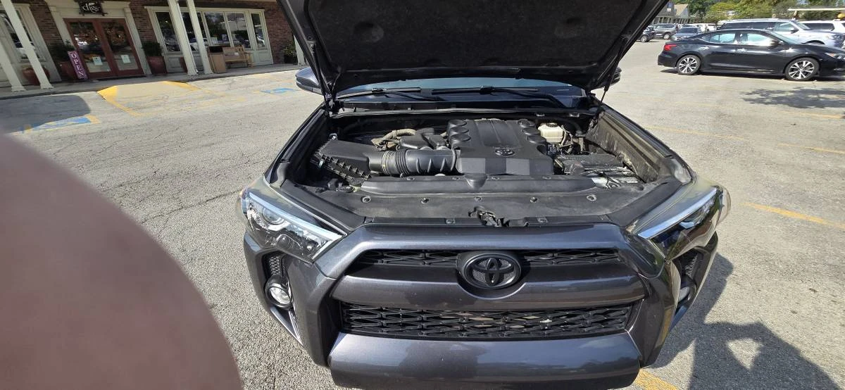 2019 Toyota 4Runner 5th Gen - Image 5 of 17