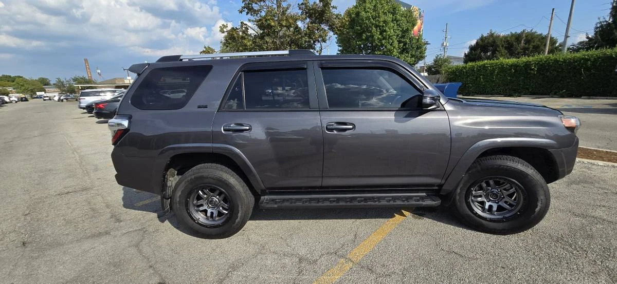 2019 Toyota 4Runner 5th Gen - Image 3 of 17