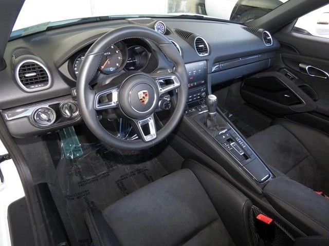 2019 Porsche 718 Boxster GTS - Image 4 of 6