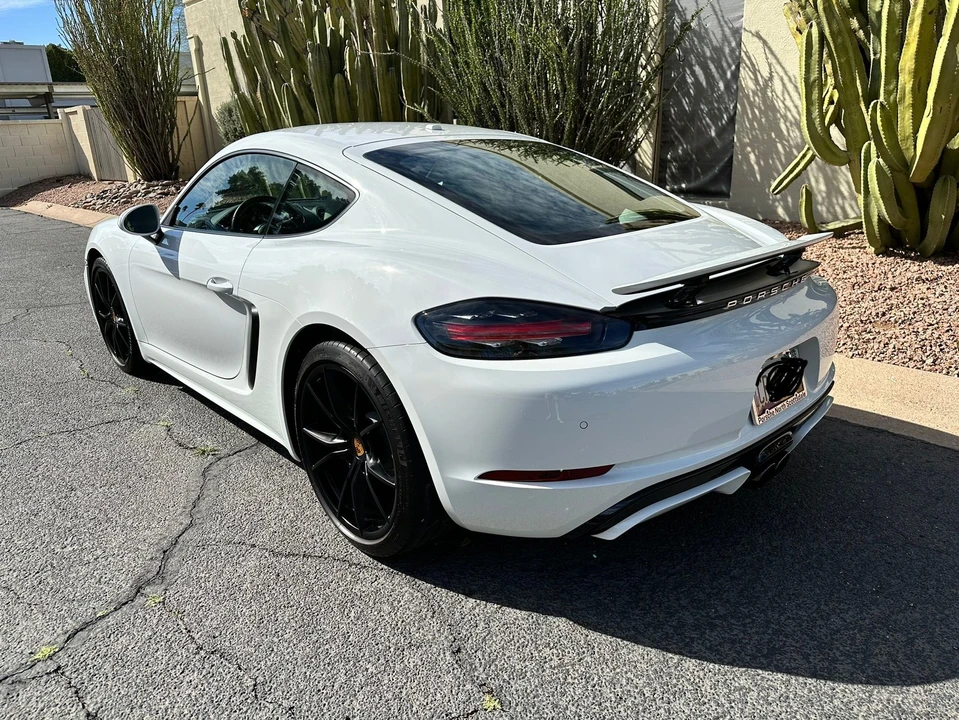 2019 Porsche 718 Cayman - Image 10 of 31