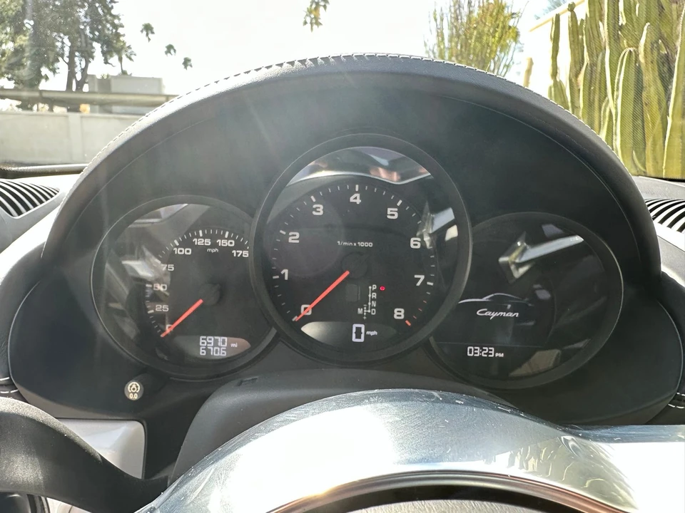 2019 Porsche 718 Cayman - Image 29 of 31