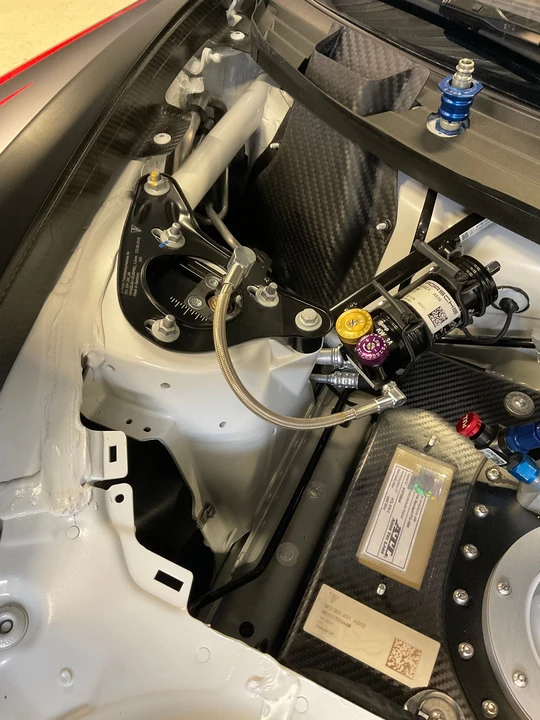 2019 Porsche 718 Cayman GT4 - Image 15 of 31