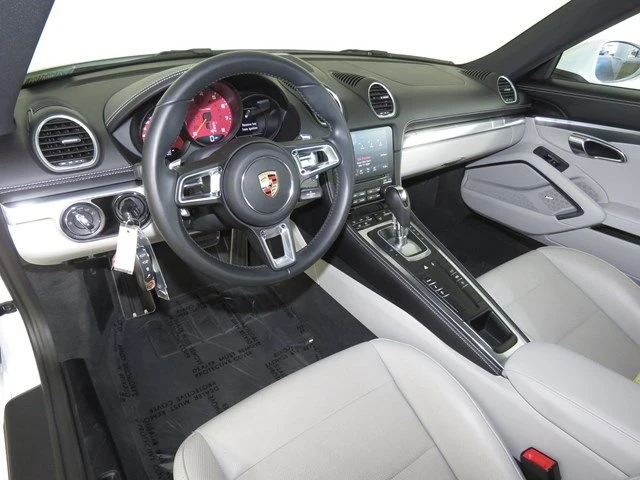 2019 Porsche 718 Cayman S - Image 6 of 7