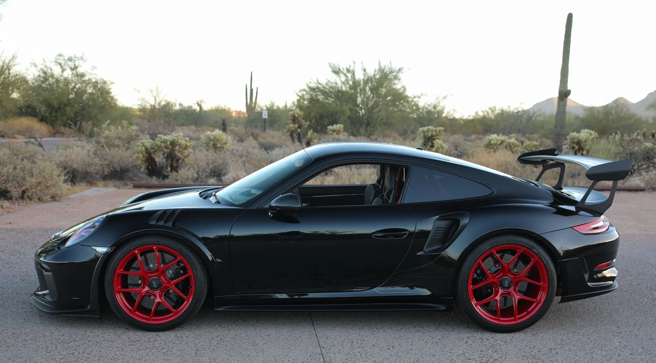 2019 Porsche 991 GT3 RS - Image 10 of 31