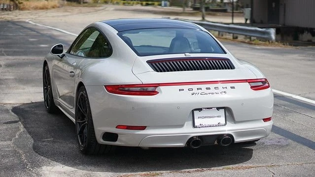 2018 Porsche 991 Carrera 4S - Image 2 of 15