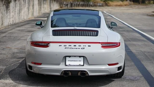 2018 Porsche 991 Carrera 4S - Image 8 of 15