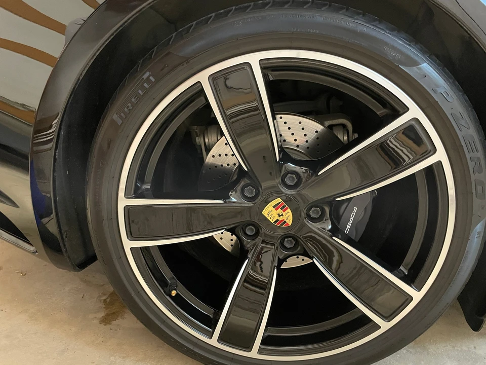 2019 Porsche 991 Carrera 4 - Image 8 of 19