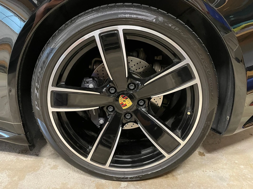 2019 Porsche 991 Carrera 4 - Image 9 of 19