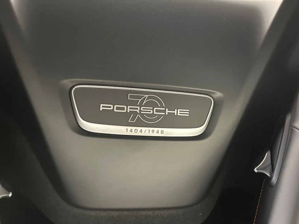 2019 Porsche 991 Speedster - Image 13 of 16
