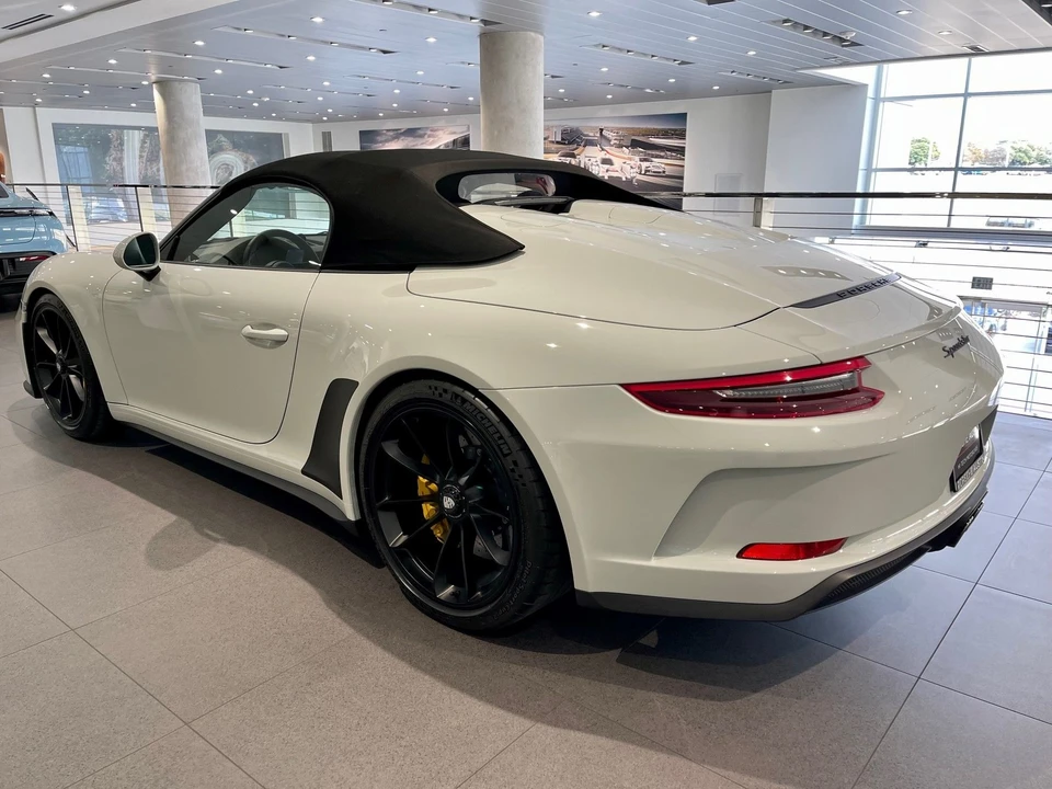 2019 Porsche 991 Speedster - Image 8 of 16