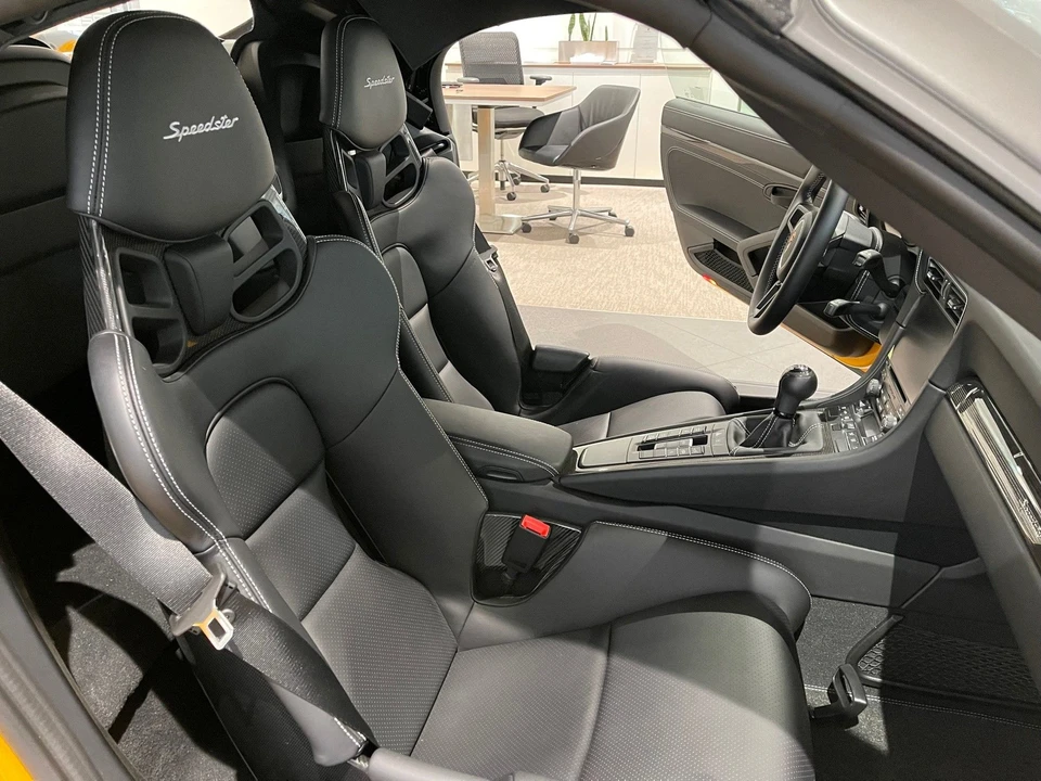 2019 Porsche 991 Speedster - Image 17 of 20
