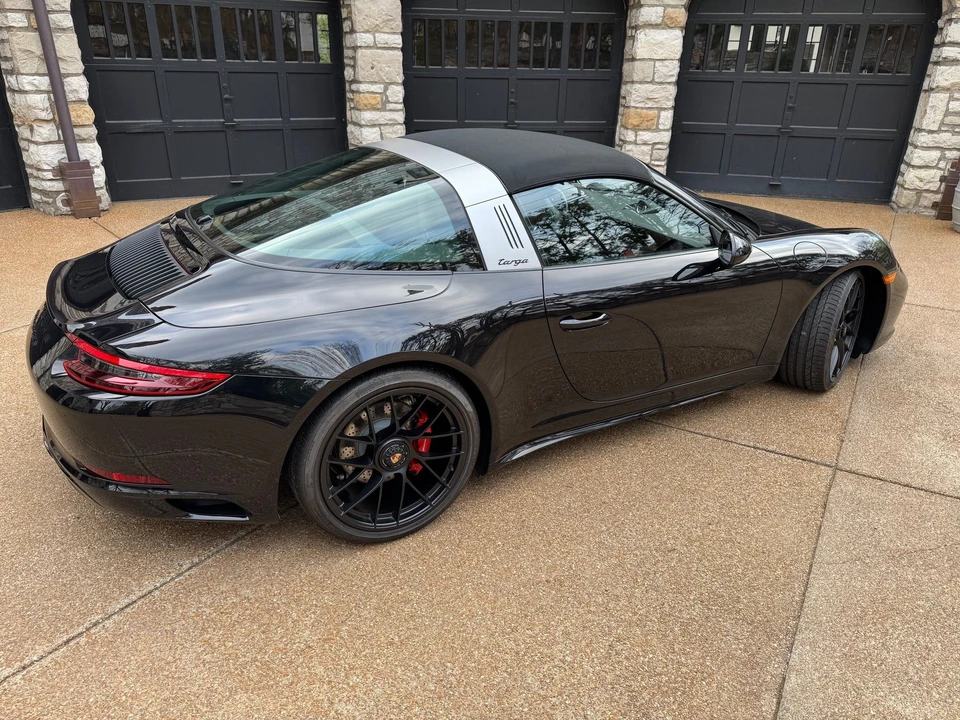 2019 Porsche 991 Targa 4 GTS - Image 2 of 26