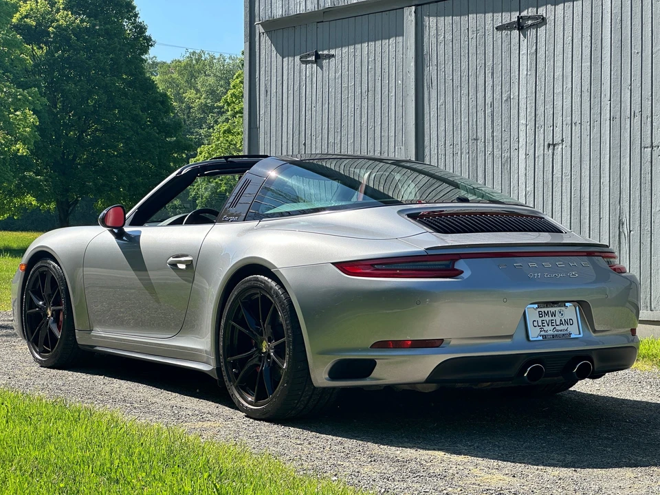 2019 Porsche 991 Targa 4 & 4S - Image 2 of 8
