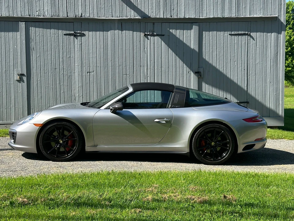 2019 Porsche 991 Targa 4 & 4S - Image 3 of 8