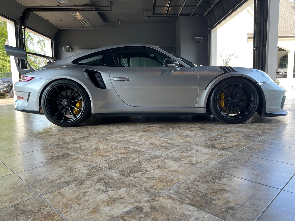 2019 Porsche 991 GT3 RS - Image 3 of 23
