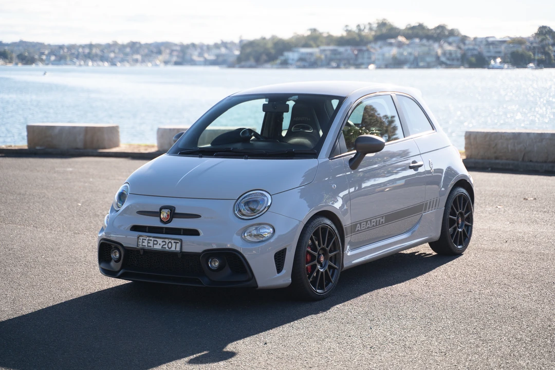 2019 Fiat Abarth 500 - Image 4 of 31