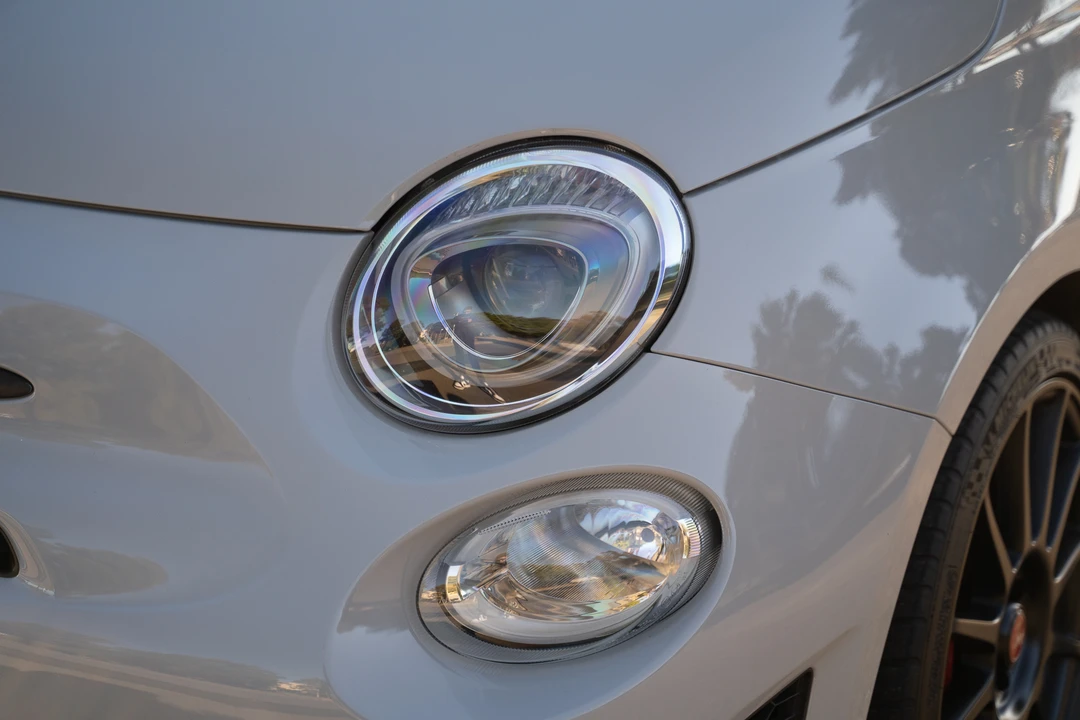 2019 Fiat Abarth 500 - Image 16 of 31