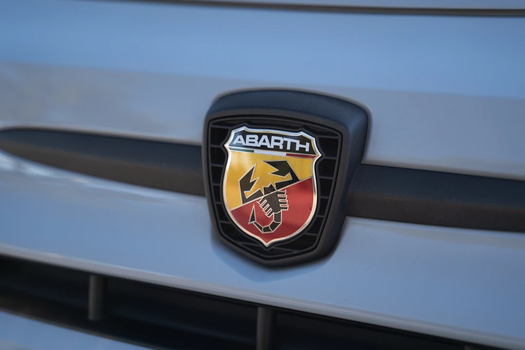2019 Fiat Abarth 500 - Image 17 of 31