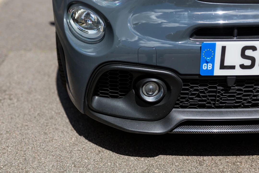 2019 Fiat Abarth 500 - Image 9 of 31