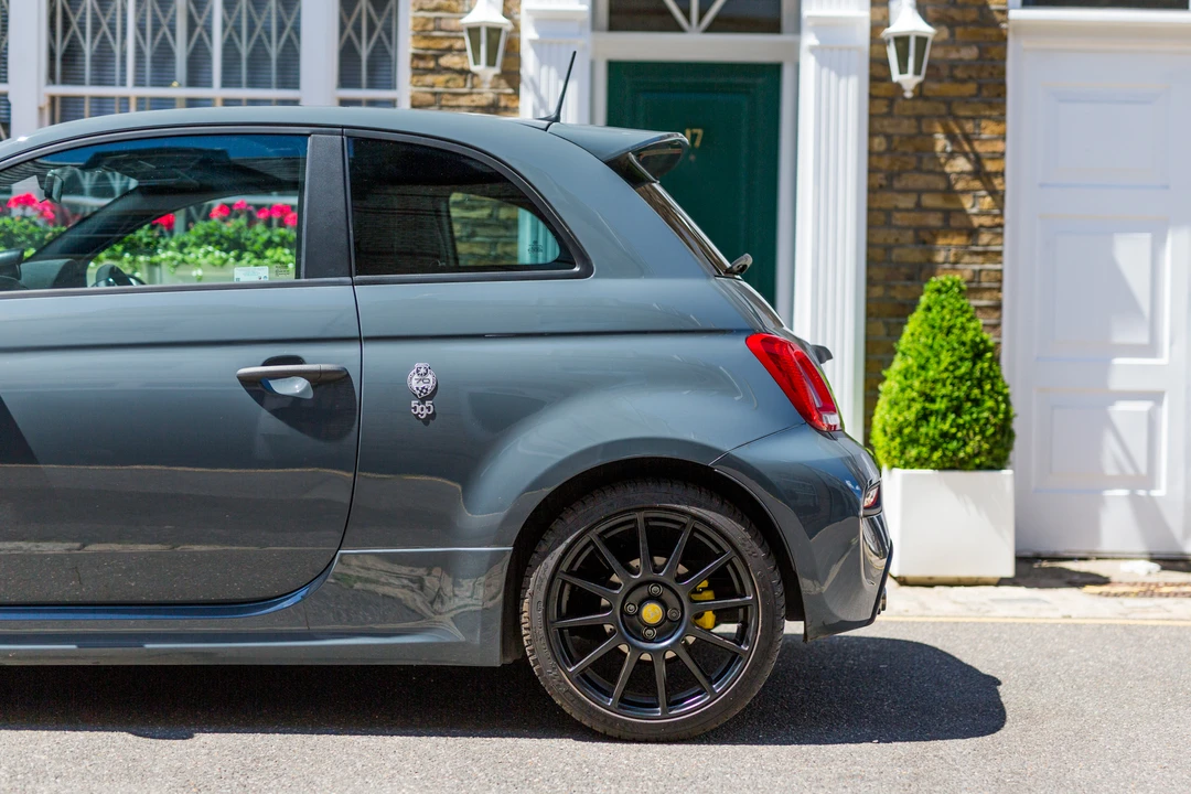 2019 Fiat Abarth 500 - Image 21 of 31