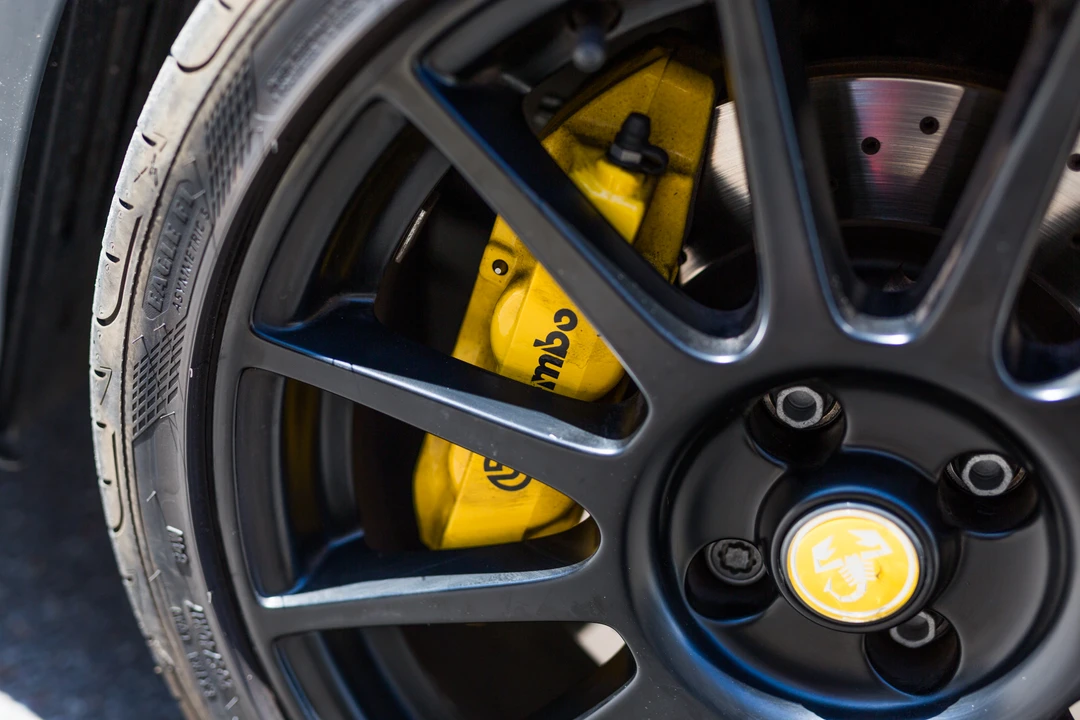 2019 Fiat Abarth 500 - Image 23 of 31
