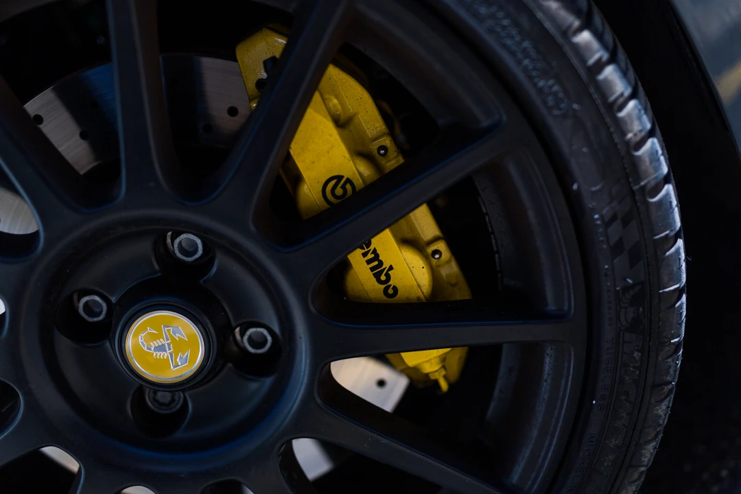 2019 Fiat Abarth 500 - Image 25 of 31