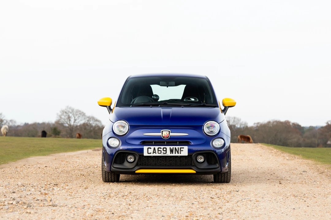2019 Fiat Abarth 500 - Image 15 of 31