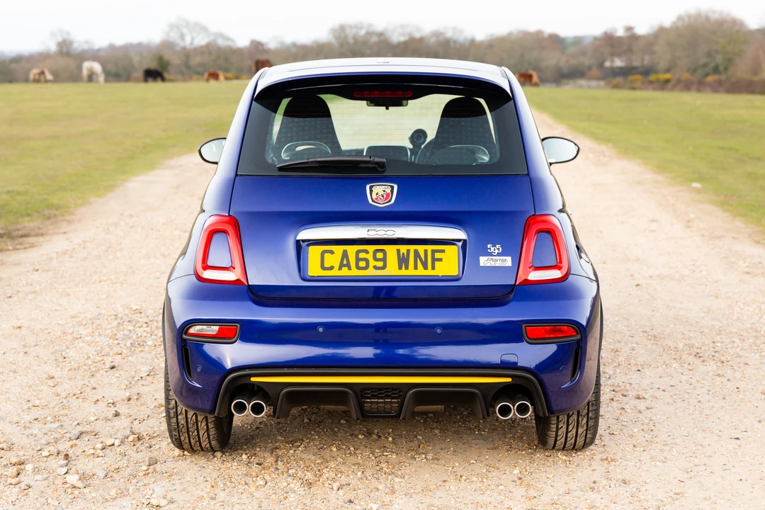 2019 Fiat Abarth 500 - Image 18 of 31
