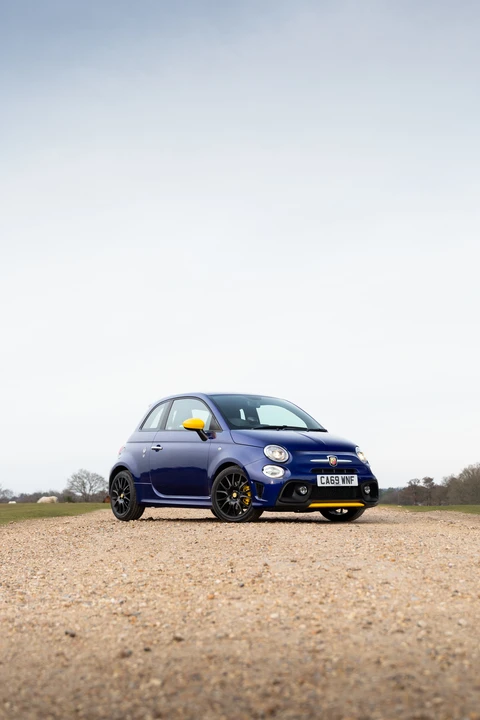 2019 Fiat Abarth 500 - Image 6 of 31
