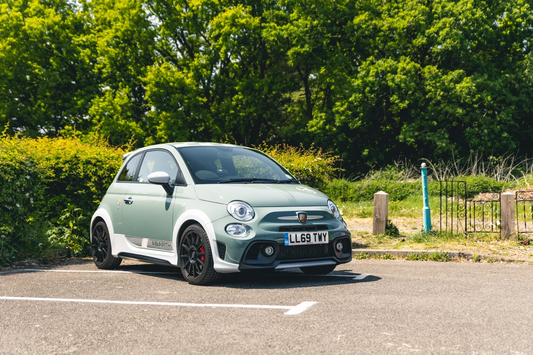 2019 Fiat Abarth 500 - Image 3 of 31