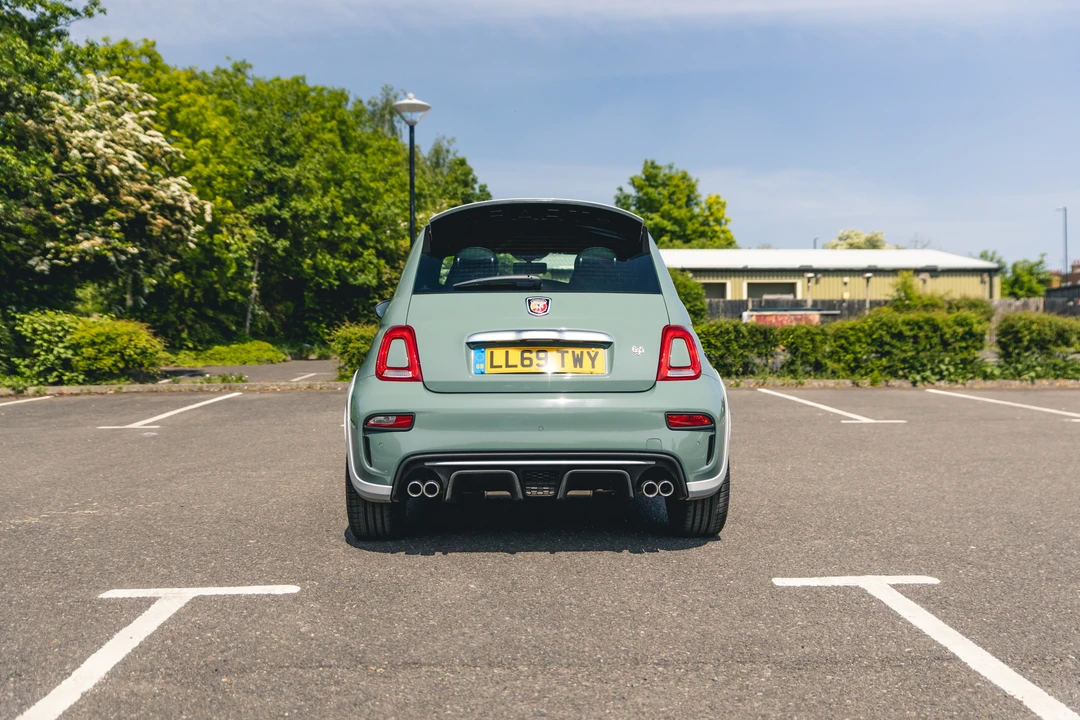 2019 Fiat Abarth 500 - Image 9 of 31