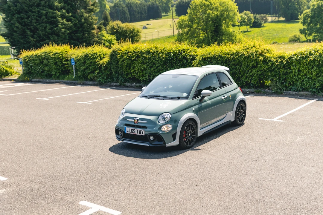 2019 Fiat Abarth 500 - Image 14 of 31
