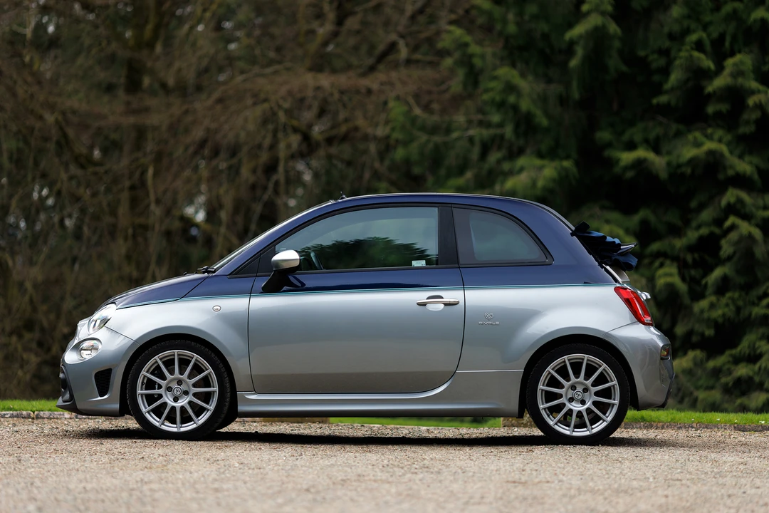 2019 Fiat Abarth 500 - Image 5 of 31