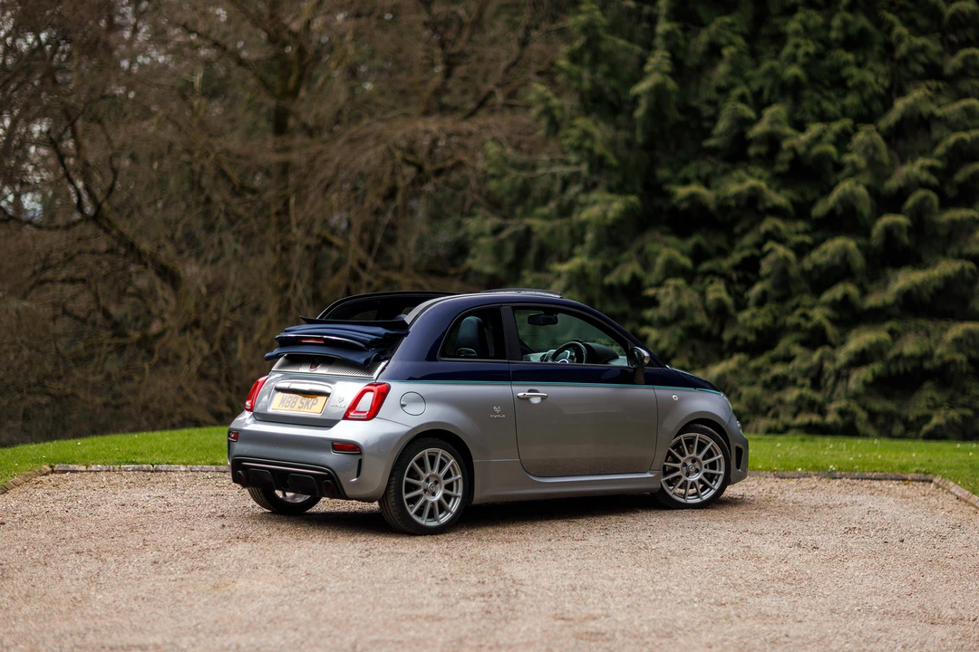 2019 Fiat Abarth 500 - Image 8 of 31