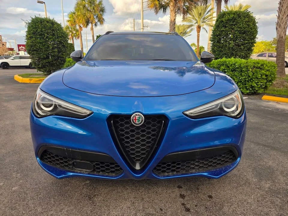 2019 Alfa Romeo Stelvio - Image 2 of 10