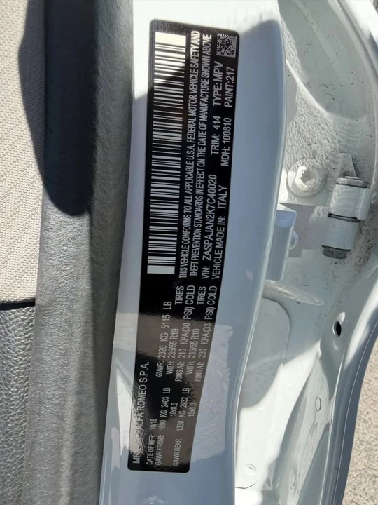 2019 Alfa Romeo Stelvio - Image 11 of 20