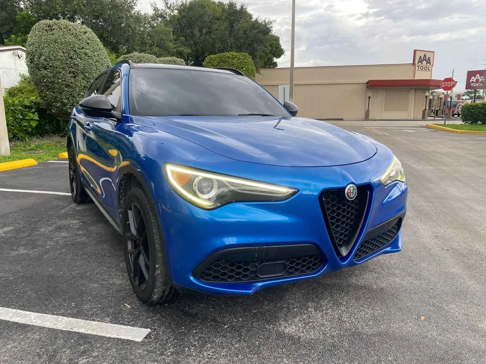 2019 Alfa Romeo Stelvio - Image 3 of 10