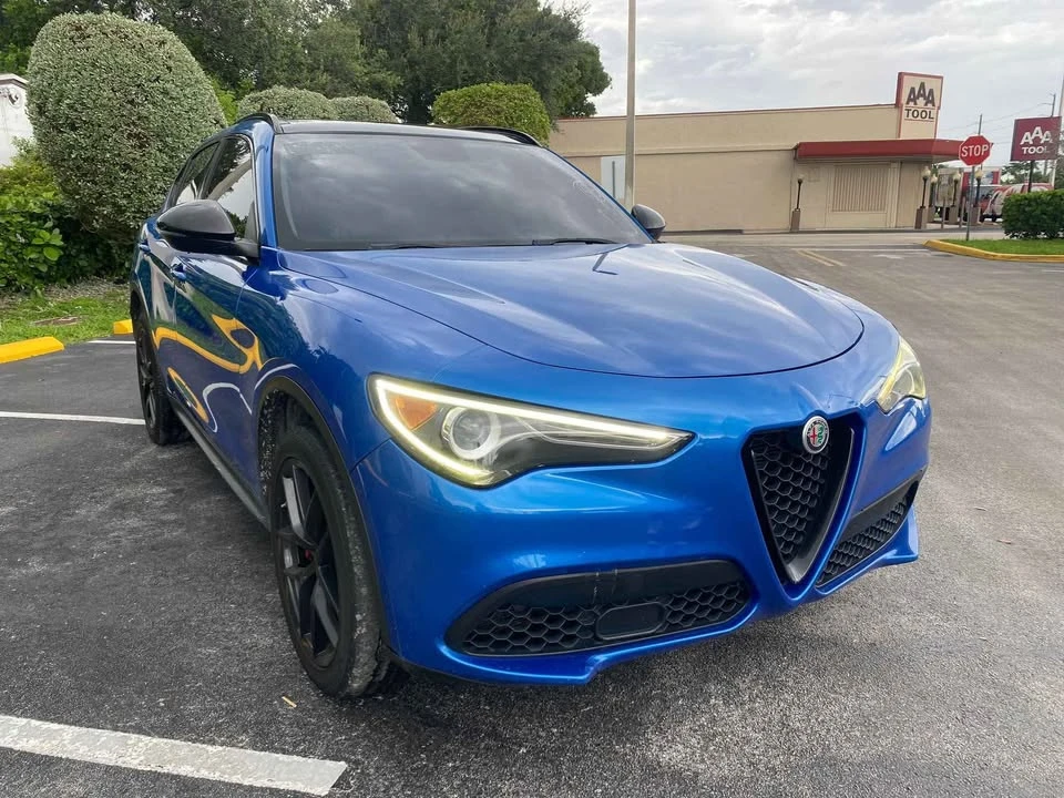 2019 Alfa Romeo Stelvio - Image 4 of 10