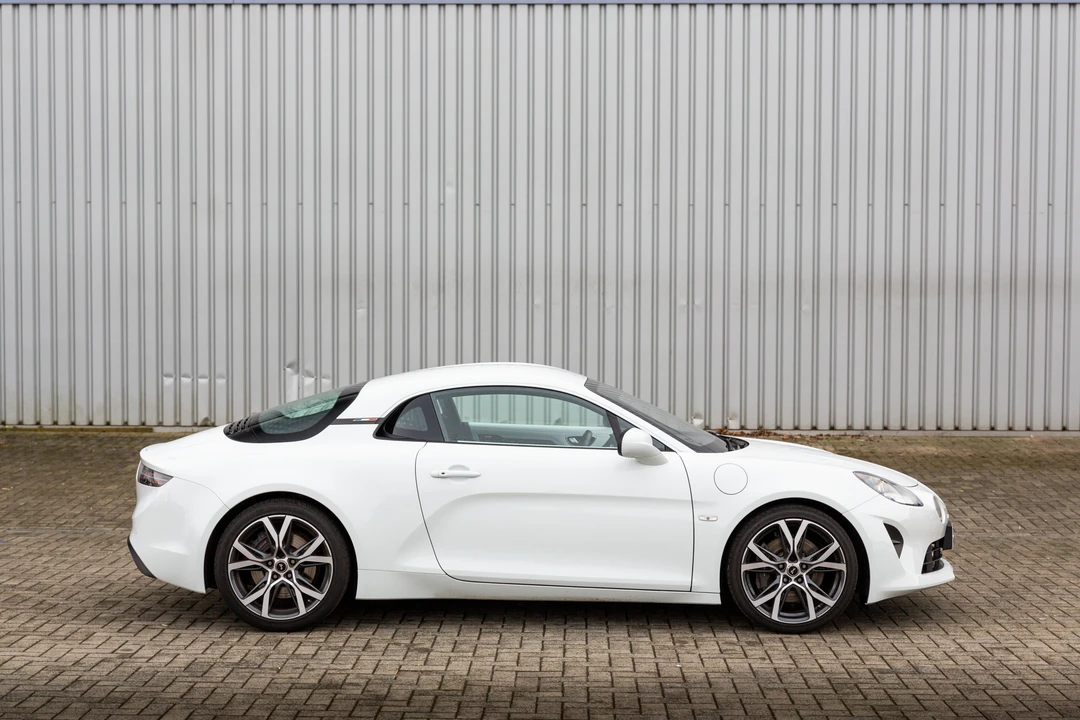 2019 Alpine A110 (2017-Present) - Image 10 of 31