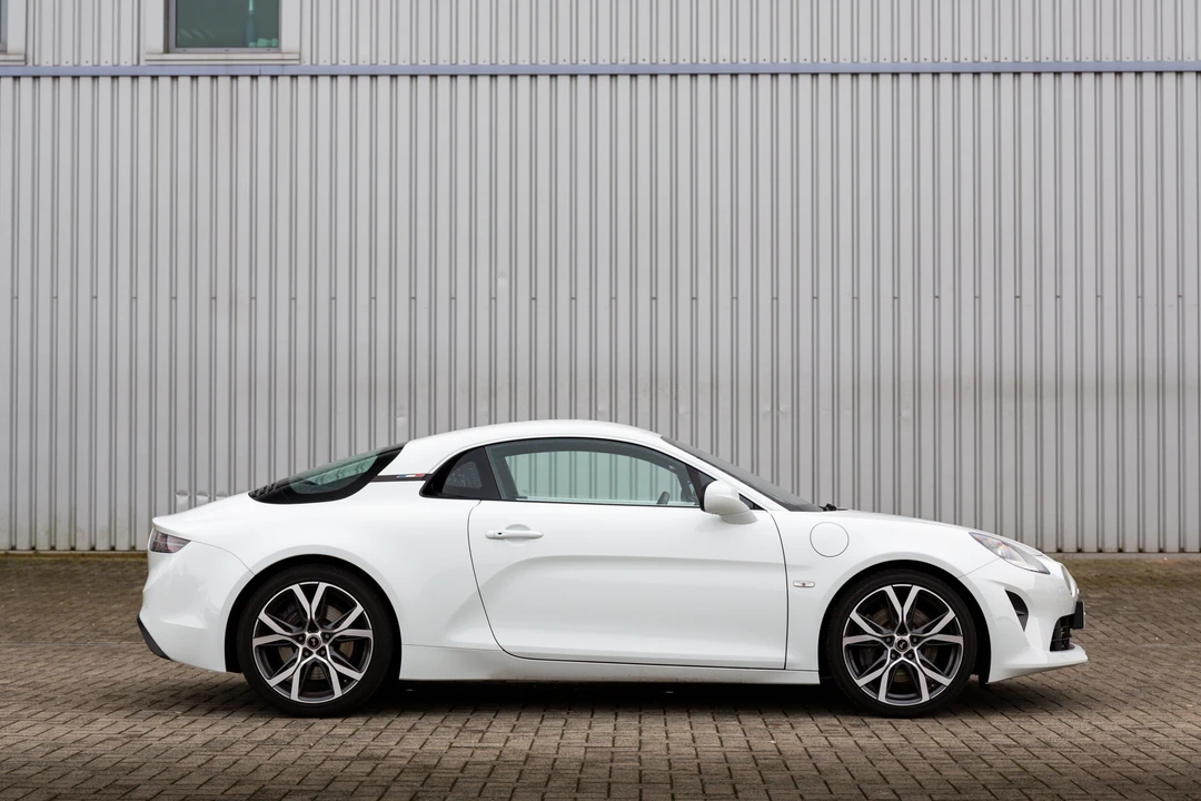 2019 Alpine A110 (2017-Present) - Image 11 of 31