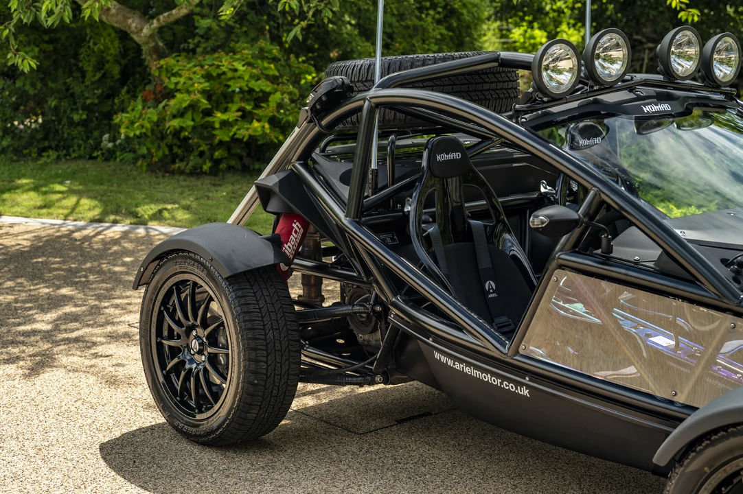 2019 Ariel - Image 28 of 31