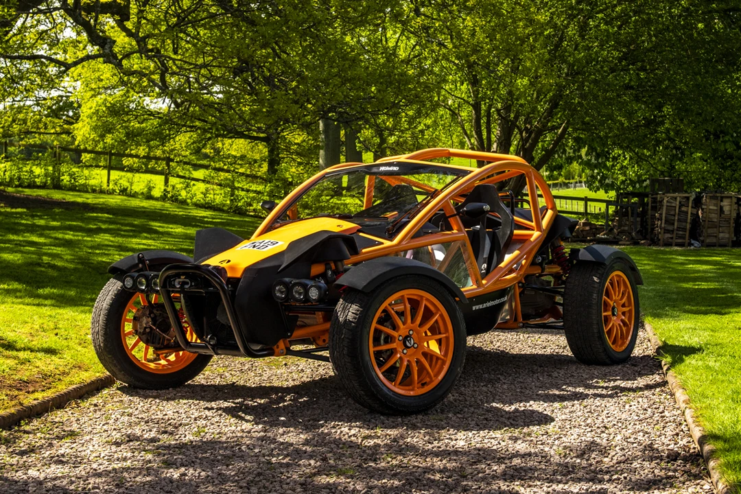 2019 Ariel - Image 2 of 31