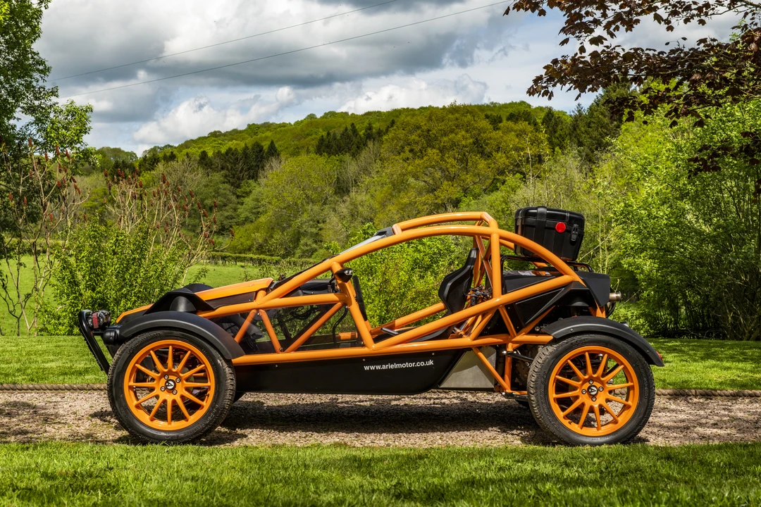 2019 Ariel - Image 5 of 31