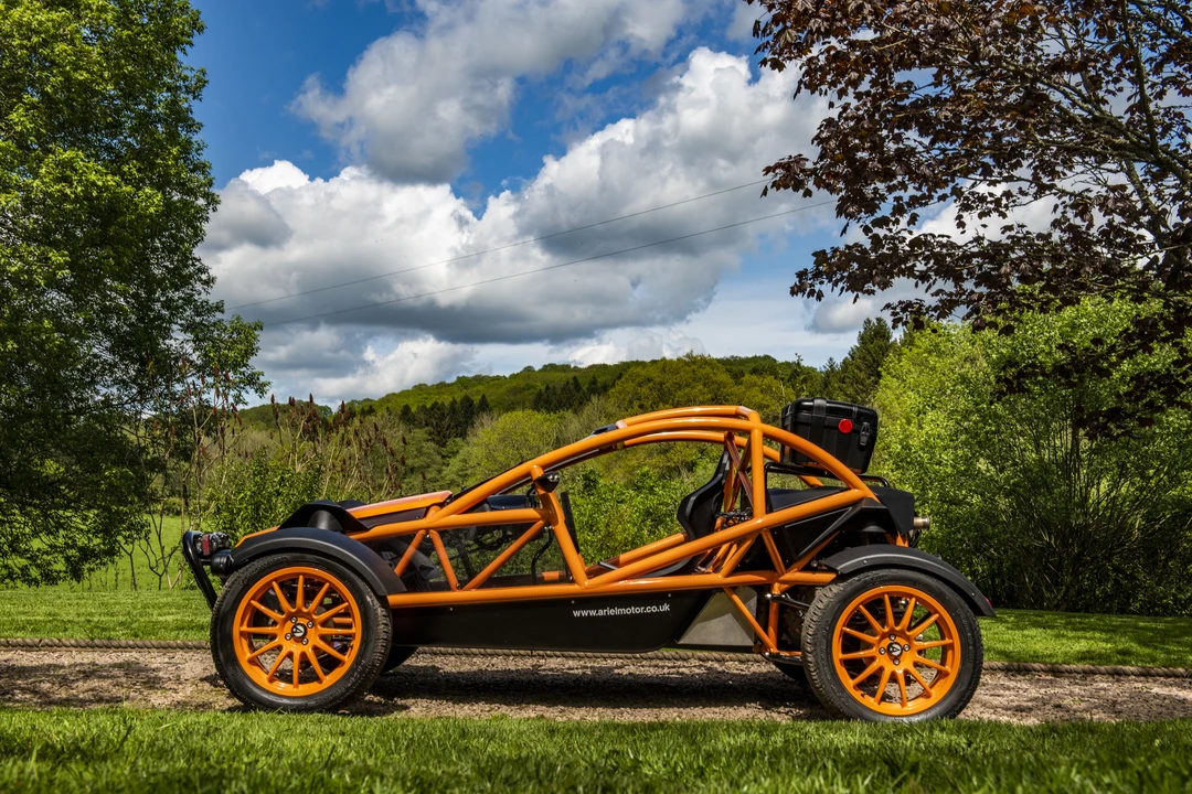 2019 Ariel - Image 14 of 31
