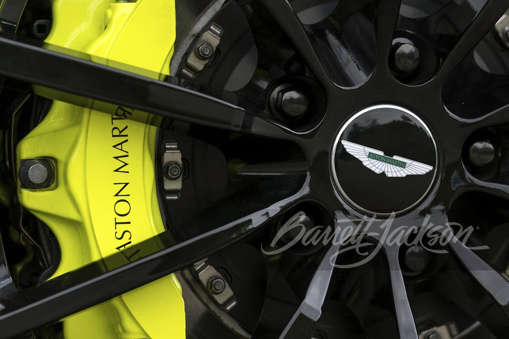 2019 Aston Martin DB11 - Image 14 of 17