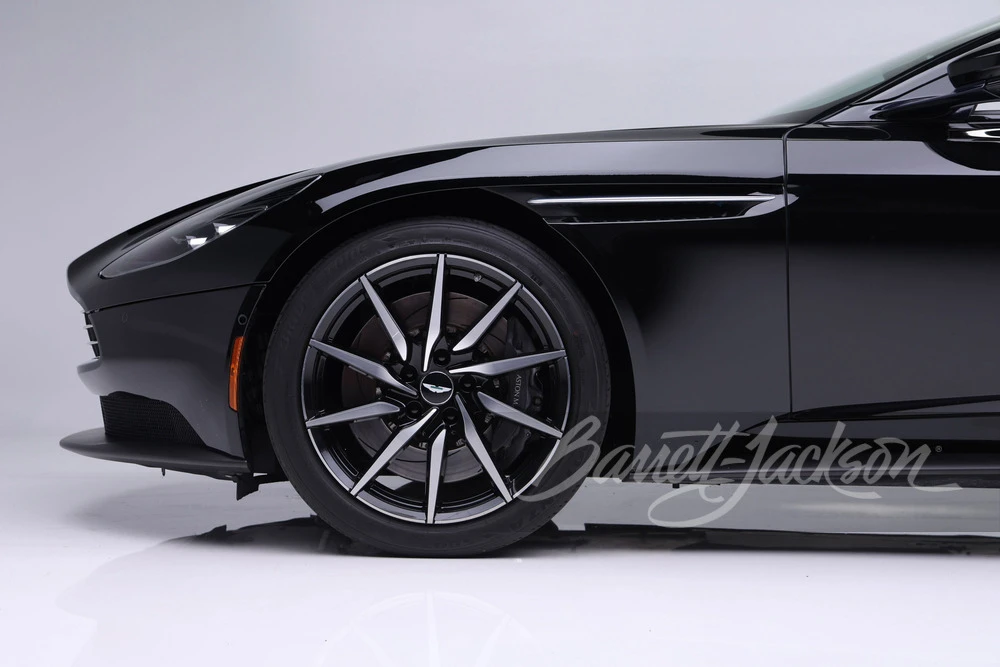 2019 Aston Martin DB11 Volante - Image 18 of 31