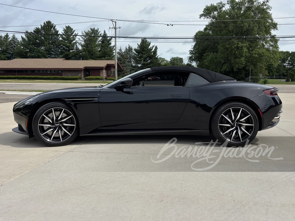 2019 Aston Martin DB11 Volante - Image 2 of 31