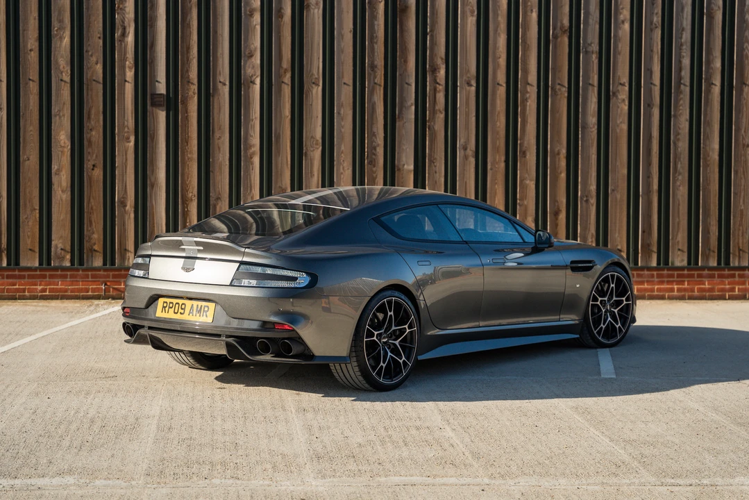 2019 Aston Martin Rapide - Image 24 of 31