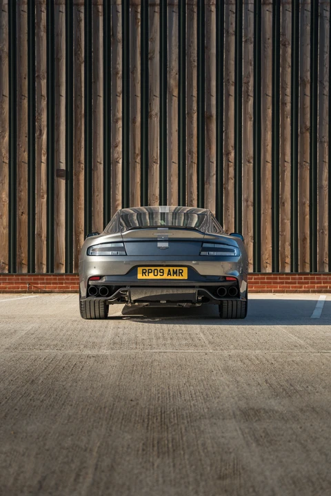 2019 Aston Martin Rapide - Image 28 of 31